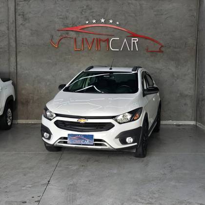 CHEVROLET ONIX 1.4 MPFI ACTIV 8V FLEX 4P AUTOMÁTICO